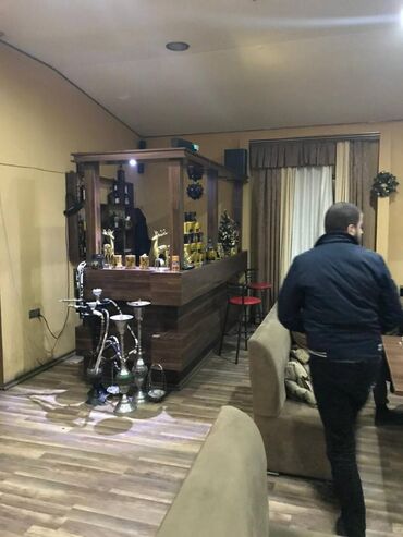 Kommersiya daşınmaz əmlakının satışı: Qarayev metrosu yaxınlığında 234 kv sənədi çıxarış olan 2 mərtəbəli — 12