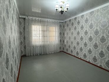 квартиры в районе бишкек парк: 3 комнаты, 64 м², Индивидуалка, 2 этаж, Косметический ремонт