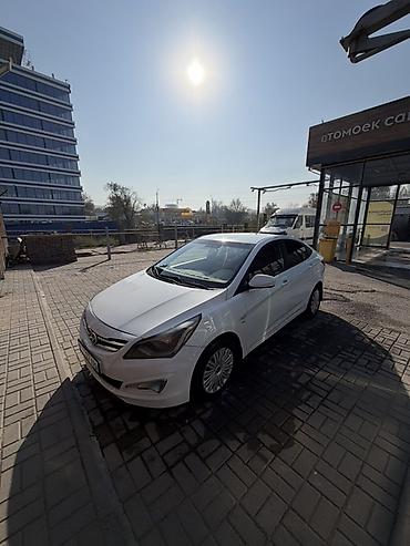 hundai polisad: Hyundai Solaris: 2014 г., 1.6 л, Автомат, Бензин, Седан — 4