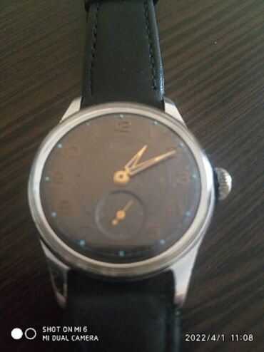 белые часы: Антиквариат! Часы"КАМА" СССР 50х годов механические рабочие в отличном