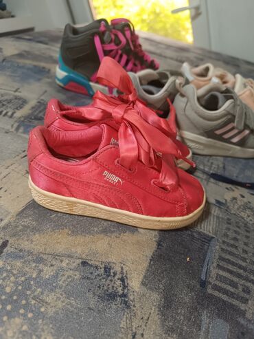 Patike: Adidas, Veličina - 25 — 6