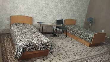 двухэтажный дом в бишкеке: Сдается отдельная комната-студия с собственным санузлом. Что внутри