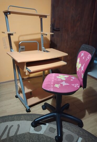 trpezariski stolovi i stolice: Radni sto, Pravougaoni, Drvo, Upotrebljenо