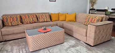 Nigar3. Künc divan satılır. Jurnalni daxil 800 azn. Bazalıdır