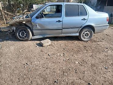куплю вента: Volkswagen Vento: 1994 г., 1.8 л, Механика, Бензин, Седан — 4