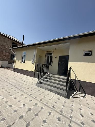 Продажа коттеджей и домов: 5 комнат, 130 м², 4 соток, Бишкек, Оскон-ордо ж/м Собственник — 42