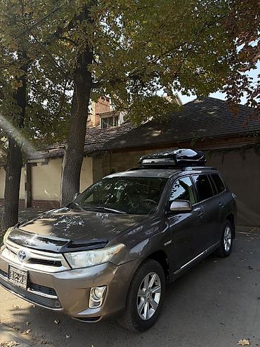 коробка гольф 3: Toyota Highlander: 2010 г., Автомат, Гибрид, Внедорожник — 2