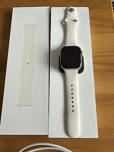Apple Watch: Apple Watch Series 11, 42 мм, Rose Gold, ремешок Light Blush, GPS — 8