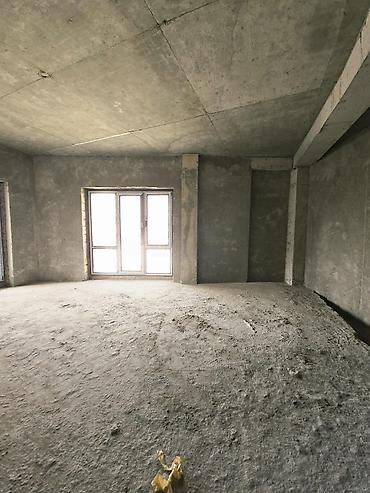 qaraba: Ağ şəhər, 5 otaqlı, Yeni tikili, m. Xətai, 254 kv. m — 2