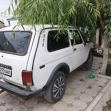 копейка 2101: ВАЗ (ЛАДА) 4x4 Нива: 2007 г., 1.7 л, Механика, Бензин, Внедорожник — 4