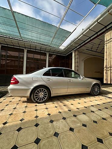 Mercedes-Benz: Mercedes-Benz E-Class: 2002 г., 2.6 л, Механика, Бензин, Седан — 3