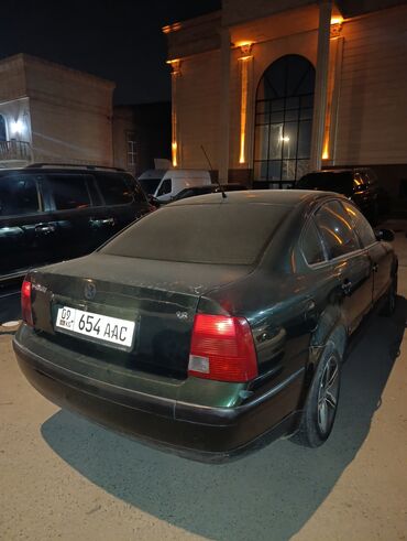 срочно продаю нужны деньги очень срочно: Volkswagen Passat: 1997 г., 1.8 л, Автомат, Бензин, Седан