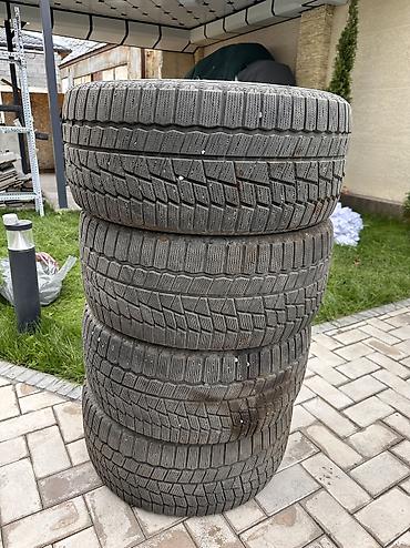 Шины 245 / 40 / R 18, Зима, Б/у, Комплект, Maxxis