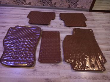 Avtomobil üçün ayaqaltı: Avtomobil üçün ayaqaltı, Yeni, Dəri, RENAULT Ünvandan götürmə — 7