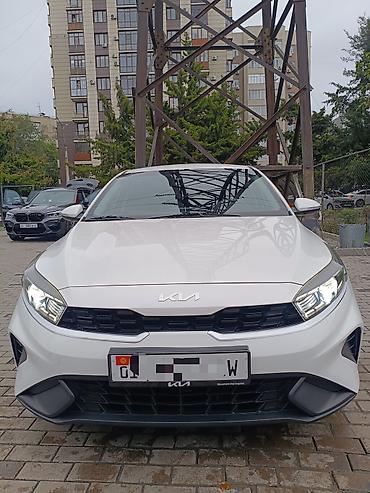 Продажа авто: Kia K3: 2021 г., 1.6 л, Автомат, Бензин, Седан — 2