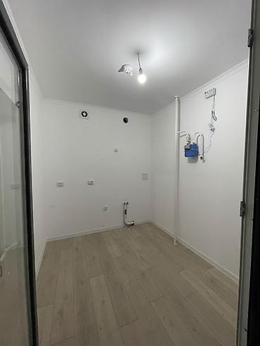 55: 1 комната, 32 м², Пишпек Элитка, 9 этаж, Евроремонт — 3