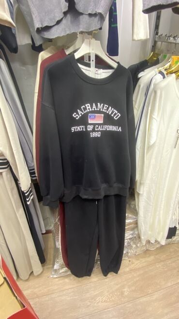 национальный костюм на прокат: Спортивный костюм унисекс «Sacramento State of California 1990» -