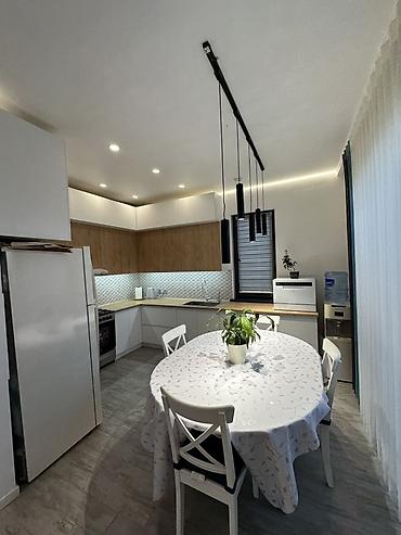 Долгосрочная аренда домов: 150 м², 5 комнат, Парам без детей — 24