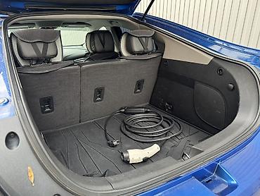 volt: Chevrolet Volt: 2017 г., 1.5 л, Вариатор, Гибрид, Хэтчбэк — 9