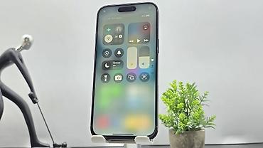 Apple iPhone: IPhone 16 Pro Max, Б/у, 1 ТБ, Черный, 100 % — 11