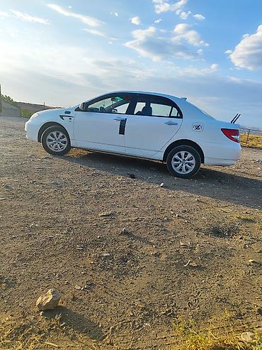 ford focus 2006: BYD F3: 1.6 l | 2014 il Sedan — 3