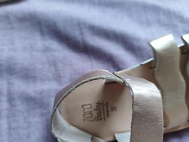 Детская обувь: Вся обувь в прекрасном состоянии,фирменные. Розовые Деми,внутри — 9