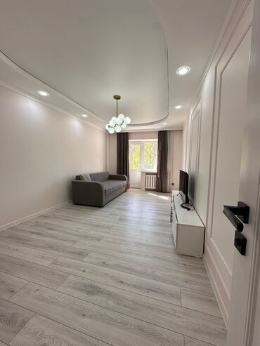 Продажа квартир: 2 комнаты, 48 м², Индивидуалка, 4 этаж, Евроремонт
