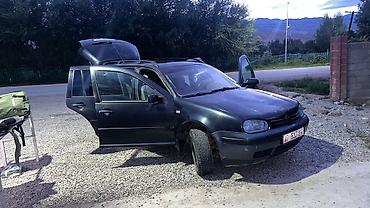 авто ярис: Volkswagen Golf: 2000 г., 1.5 л, Механика, Универсал — 2