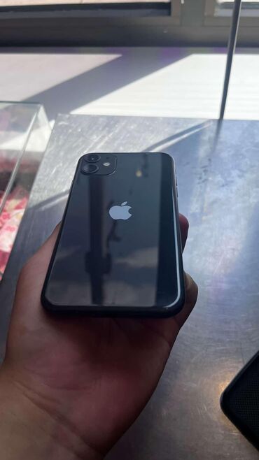 замена дисплея айфон 11: IPhone 11, Колдонулган, 64 ГБ, Jet Black, Коргоочу айнек, Каптама, 77 %