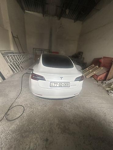 топаз авто: Tesla Model 3, ağ mirvari rəng, elektrik sedan. Amerikadan yüngül — 6