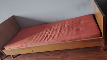 ev gulleri adlari: Təknəfərlik çarpayı, Matras ilə, Rusiya
