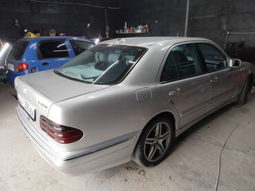 арзан машина алам: Mercedes-Benz E-Class: 2000 г., 3.2 л, Автомат, Бензин, Седан