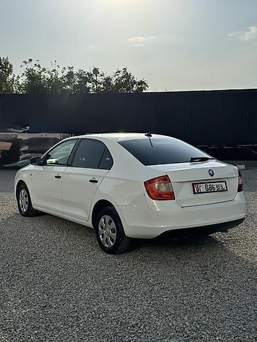 зил 130 каратышка: Skoda Rapid: 2017 г., 1.6 л, Механика, Бензин, Седан — 4