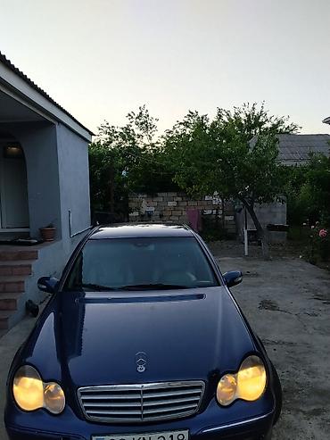 şadman maşını: Mercedes-Benz C-Class: 2.2 l | 2001 il Sedan — 1