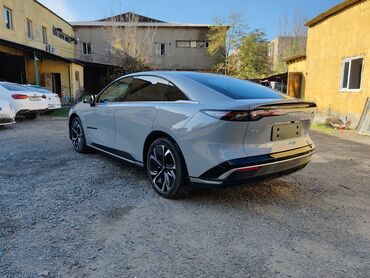 Mazda: Mazda : 2025 г., Автомат, Электромобиль, Седан — 6