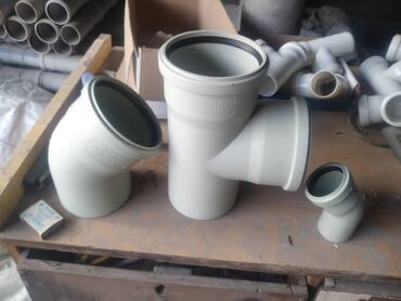 Трубы для водопровода: Труба для водопровода Материал: Пластик — 10