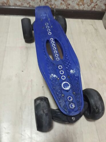 подвеска для скейта: Продам скейт в новом состоянии для подарки