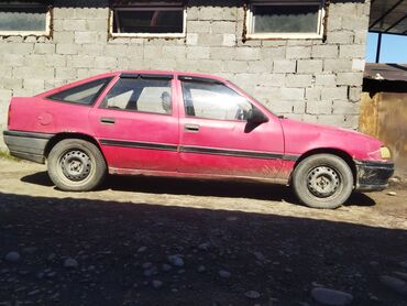 опе зафира: Opel Vectra: 1990 г., 1.6 л, Механика, Бензин, Хетчбек