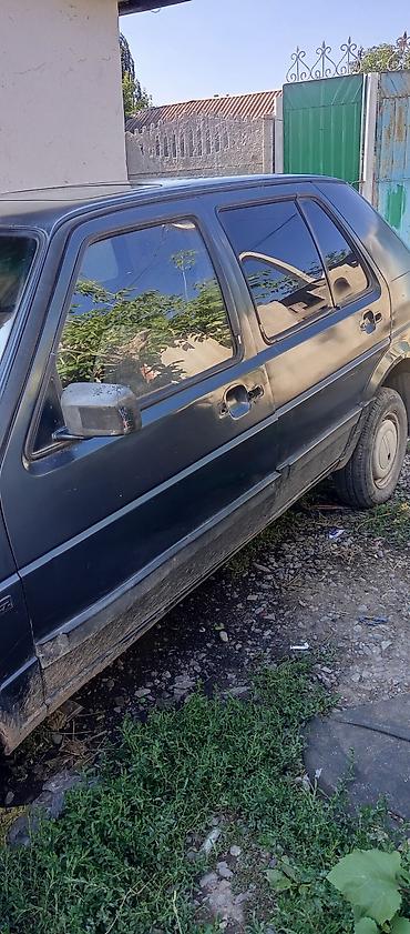 гольы 2: Volkswagen Golf: 1988 г., 1.8 л, Механика, Бензин, Хэтчбэк — 2