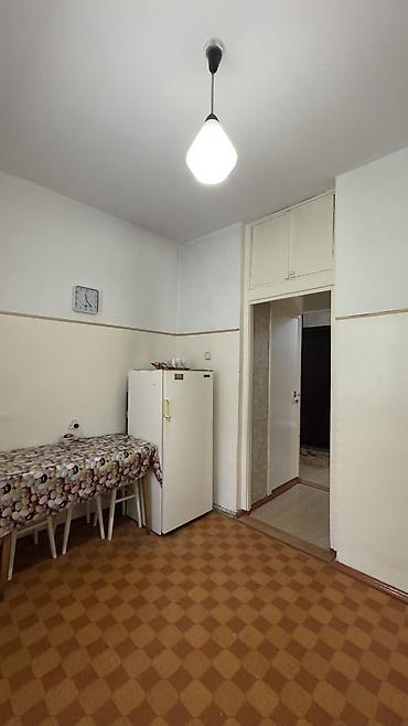 квартира церковь: 2 комнаты, 52 м², 12 мкр 106 серия, 3 этаж, Старый ремонт — 9
