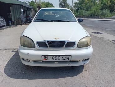 дом обмен на авто: Daewoo Lanos: 1996 г., 1.5 л, Механика, Бензин, Седан