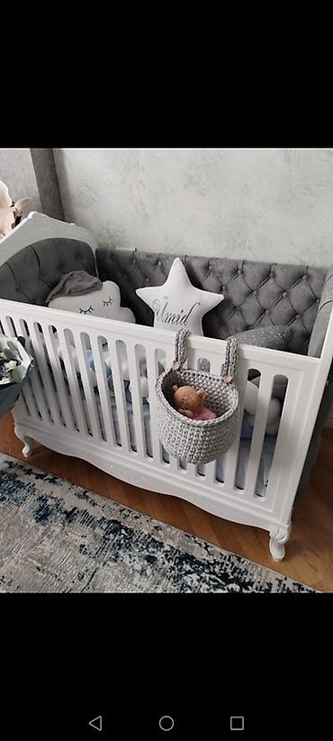 Beşiklər: Uşaq beşiyi – klassik dizayn, yumşaq kapitonlu içliklə - Material: ağ — 3