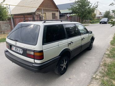 авто в рассрочку электромобиль: Volkswagen Passat: 1989 г., 1.8 л, Механика, Бензин, Универсал