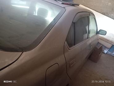 куплю маш: Toyota : 2000 г., 1.5 л, Автомат, Бензин, Хэтчбэк — 2