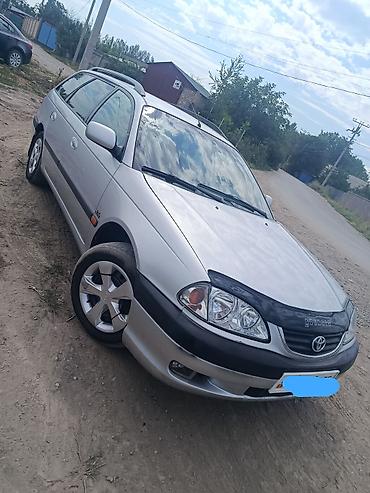 форанер 2004: Toyota Avensis: 2001 г., 2 л, Механика, Дизель, Универсал — 1
