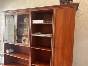 новые стенки: Ашкана гарнитуру, Колдонулган, Жыгач, Өзү алып кетүү