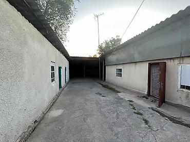 дом кара: Продается дом из 5ти комнат. В городе Кара-Балта .По адресу Жайылский — 4