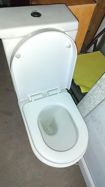 модульный туалет: Унитаз в отличном состояние — 2