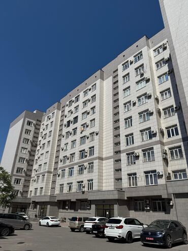срочно продается квартира: 3 комнаты, 93 м², Элитка, 3 этаж, Евроремонт
