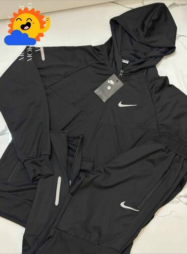 tech fleece l: Trenerke 
4300 din
s,m,l,xl,2xl,3xl 
Likra 
ik
trdp